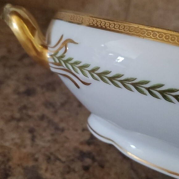 es France Porcelain Serving Bowl - Gold Trim & Green Laurel Pattern - Picture 6 of 9
